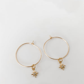 MEDIUM WIRE HOOPS WITH STARBURST