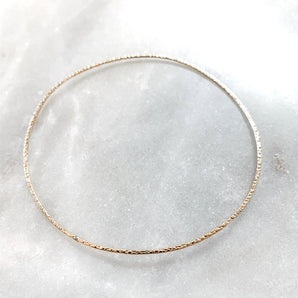 DAINTY SPARKLE BANGLE