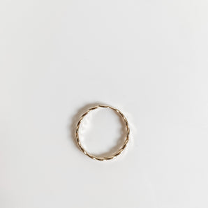 WOVEN RING