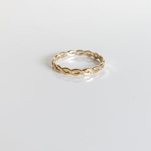 WOVEN RING