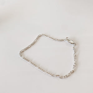 SILVER MINI FIGARO CHAIN